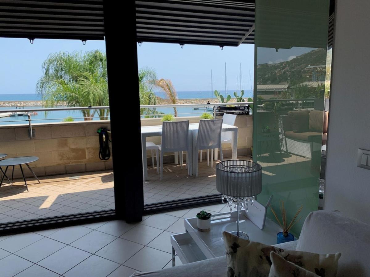 Luxury Apartment San Lorenzo Al Mare Bagian luar foto